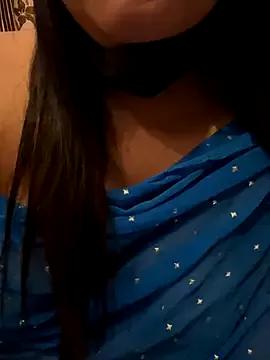 Sassy_Inaya from StripChat