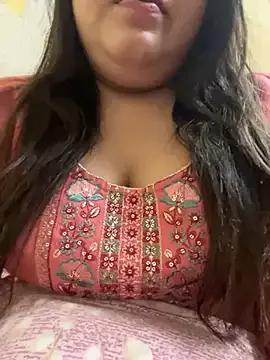 Sassy_Inaya from StripChat