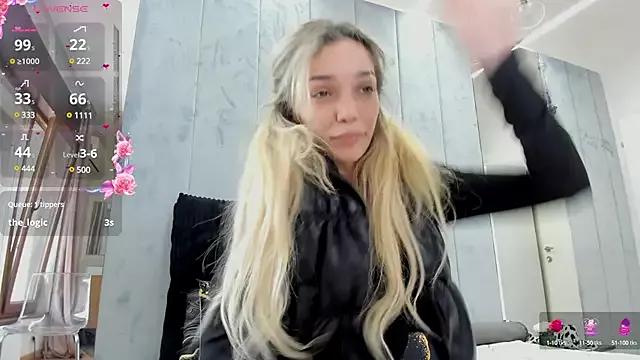 Sassy_Teen from StripChat