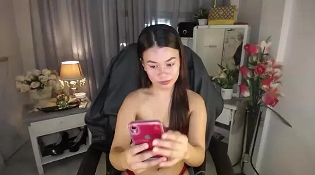 SassyRhonnaxxx from StripChat
