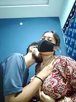 SassyWildCouple from StripChat