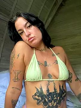 savana_heart from StripChat