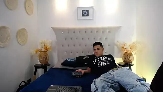 SavAndRob from StripChat