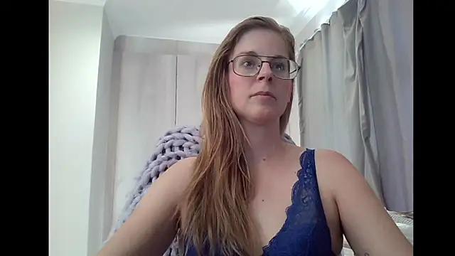 SavannaGirly from StripChat