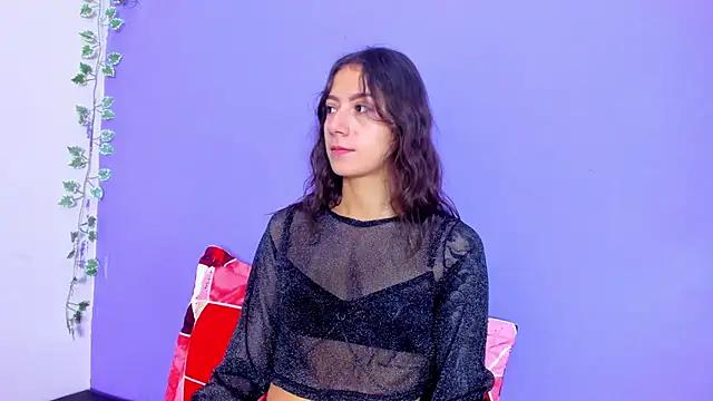 Explore our live girls sluts from our Custom and Multi clubs and checkout exclusive access to highly interactive content, such as shape, hair, titties, pussy type and many more.