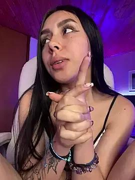 Scarlet_pinkk from StripChat is Freechat