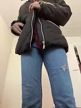 ScarletAss from StripChat is Freechat