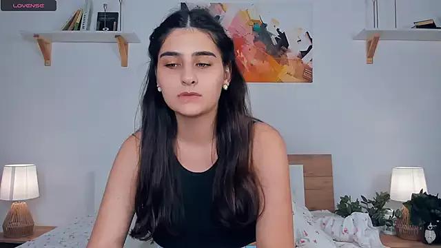 ScarletDivaa from StripChat is Freechat