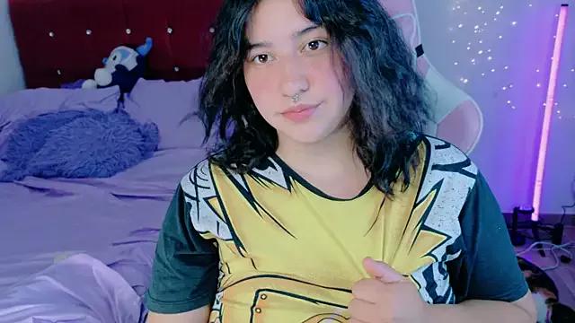 Explore our live girls sluts from our Custom and Multi clubs and checkout exclusive access to highly interactive content, such as shape, hair, titties, pussy type and many more.