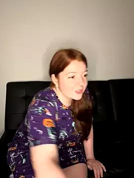 ScarlettSinner from StripChat is Freechat