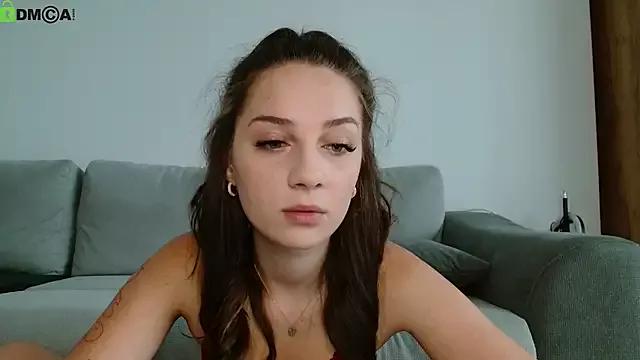 Explore our live girls sluts from our Custom and Multi clubs and checkout exclusive access to highly interactive content, such as shape, hair, titties, pussy type and many more.