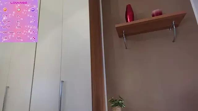 ScarletVerdi from StripChat is Freechat