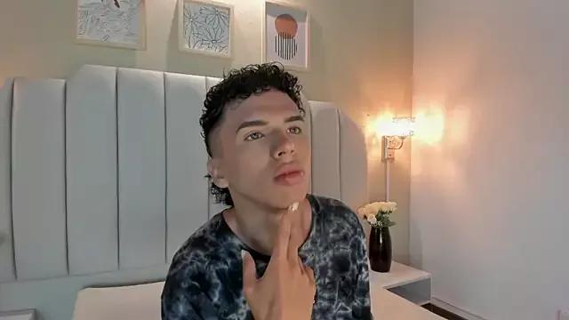 SEANTROYY webcams show profile image 