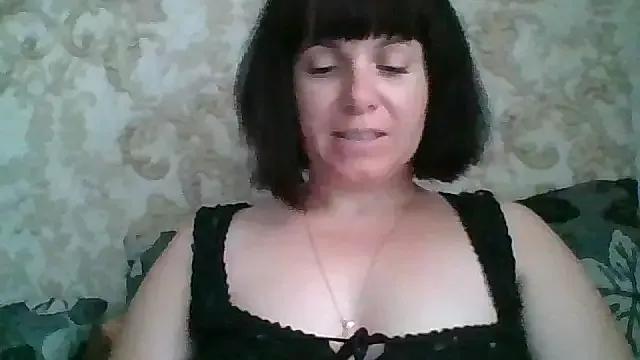 SecretSienna_ from StripChat is Freechat
