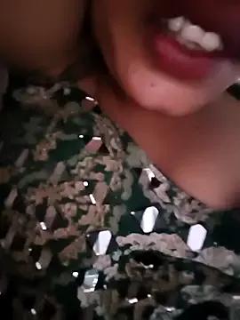 Seemujaan webcams show profile image 