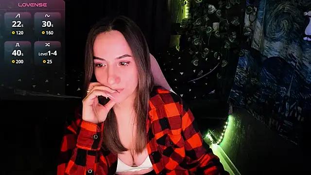 Explore our live girls sluts from our Custom and Multi clubs and checkout exclusive access to highly interactive content, such as shape, hair, titties, pussy type and many more.