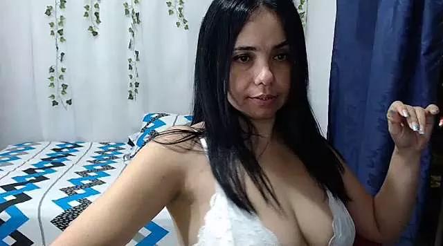 selena_ferri from StripChat