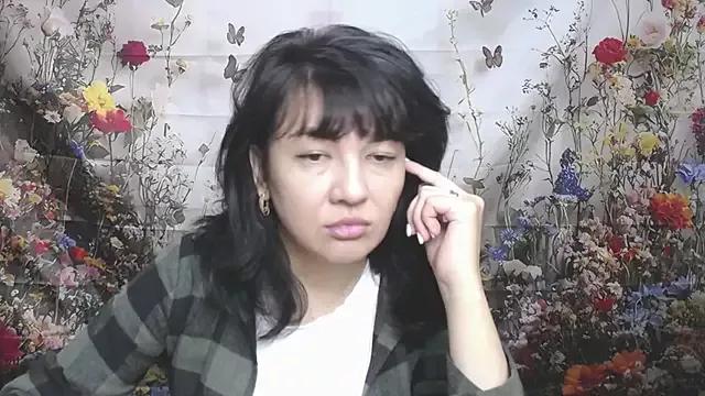 SelenaFly from StripChat