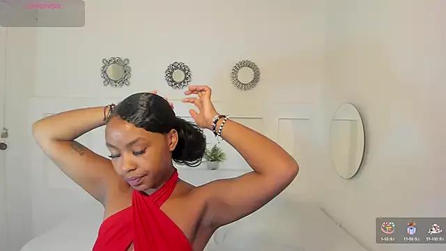 SelenaFox4 from StripChat