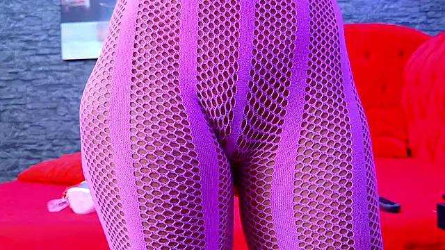 SelenaNoir from StripChat