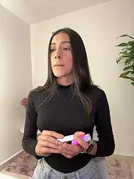 SelenaStone from StripChat