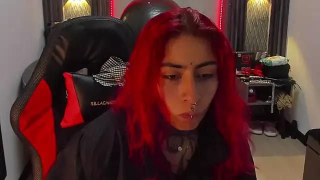 selene_red_ from StripChat is Freechat
