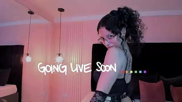 Explore our live girls sluts from our Custom and Multi clubs and checkout exclusive access to highly interactive content, such as shape, hair, titties, pussy type and many more.