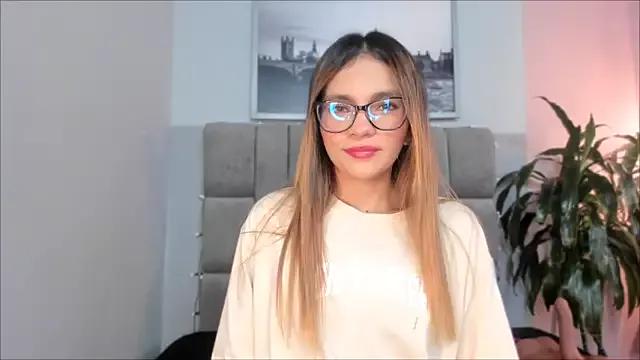 selene_tylor_ from StripChat
