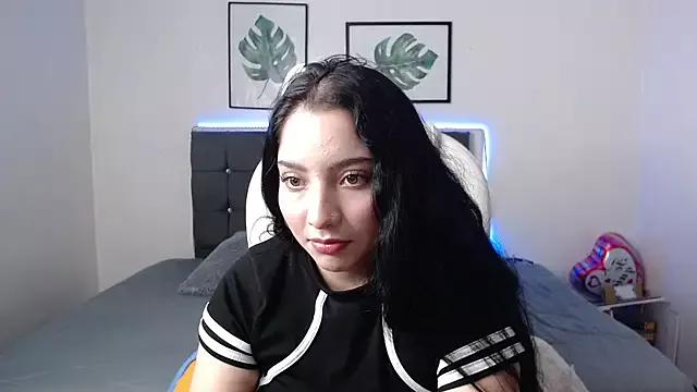 selene_walker_ from StripChat is Freechat