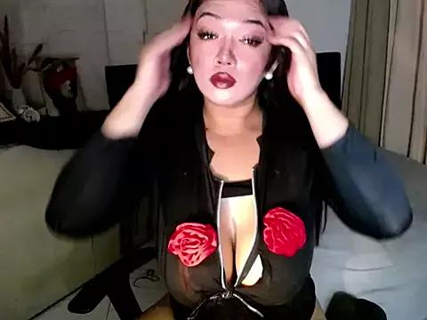 SelfsuckingTs from StripChat is Freechat