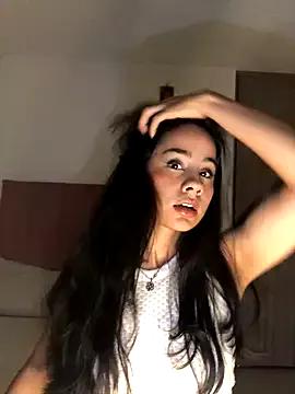 SelinaCatt_ from StripChat is Freechat