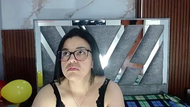 senna_mars from StripChat