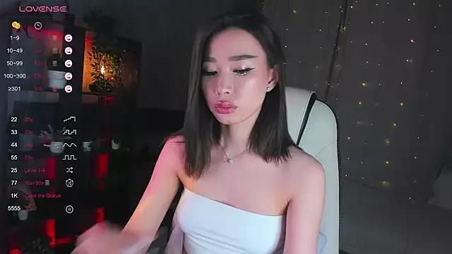 sensualily from StripChat