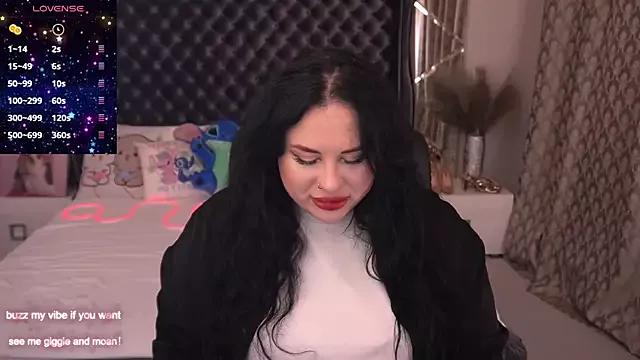 Explore our live girls sluts from our Custom and Multi clubs and checkout exclusive access to highly interactive content, such as shape, hair, titties, pussy type and many more.