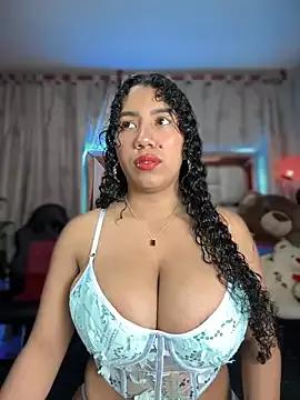 serena_willow from StripChat