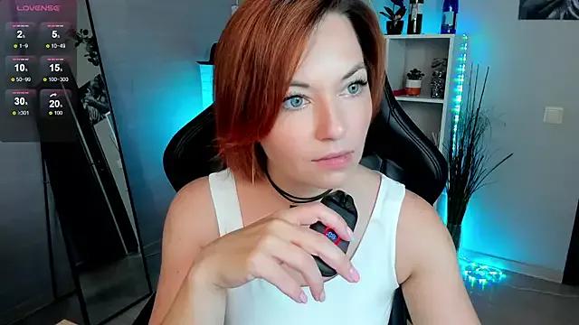 Serena_Woods webcams show profile image 