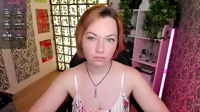 Serena_Woods from StripChat