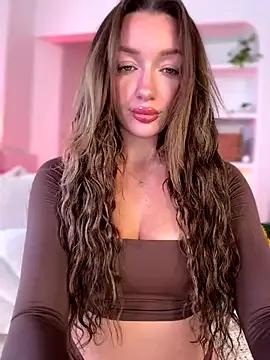 SerenaCloud from StripChat