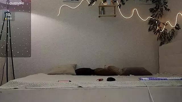 serenahall_ from StripChat