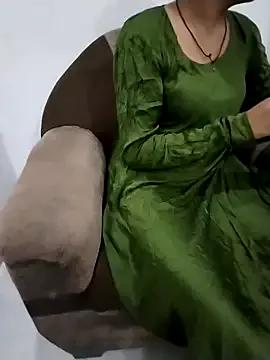 Servicegirl_499 webcams show profile image 