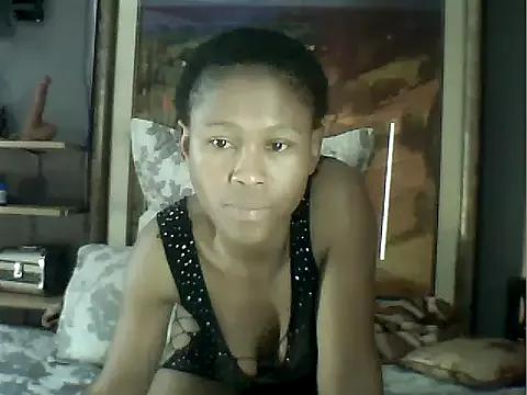 SexiePetiteXS from StripChat is Freechat