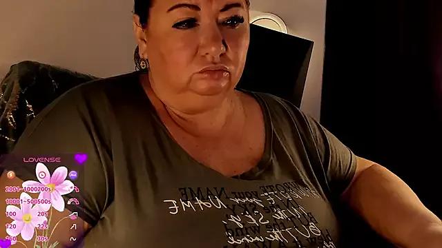 SexxyDreams1 from StripChat