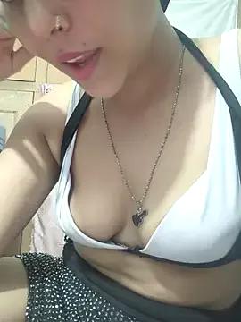Sexy-Aarushi from StripChat is Freechat