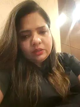 Sexy-Lara-69 from StripChat is Freechat