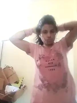 Sexy-ravina from StripChat is Freechat