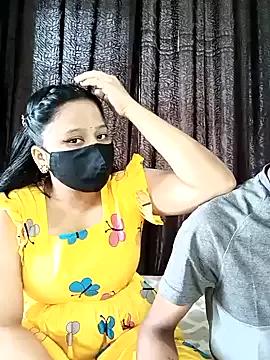 SEXY_CUTE_COUPLE from StripChat is Freechat