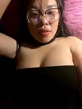 sexybaby_00 from StripChat is Freechat