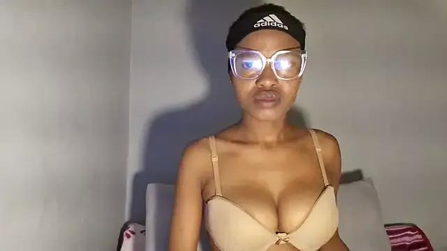 SexyBitchx01 from StripChat is Freechat