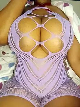 SexyCamila-22 from StripChat is Freechat