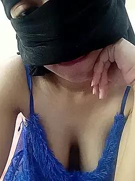 sexyflower3 from StripChat is Freechat